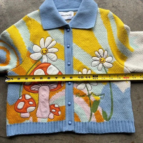 House of Sunny Cropped Cardigan Boho Hippie Festival
Daisy Mushrooms - Picture 6 of 8